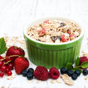 Kırmızı Meyveli Müsli